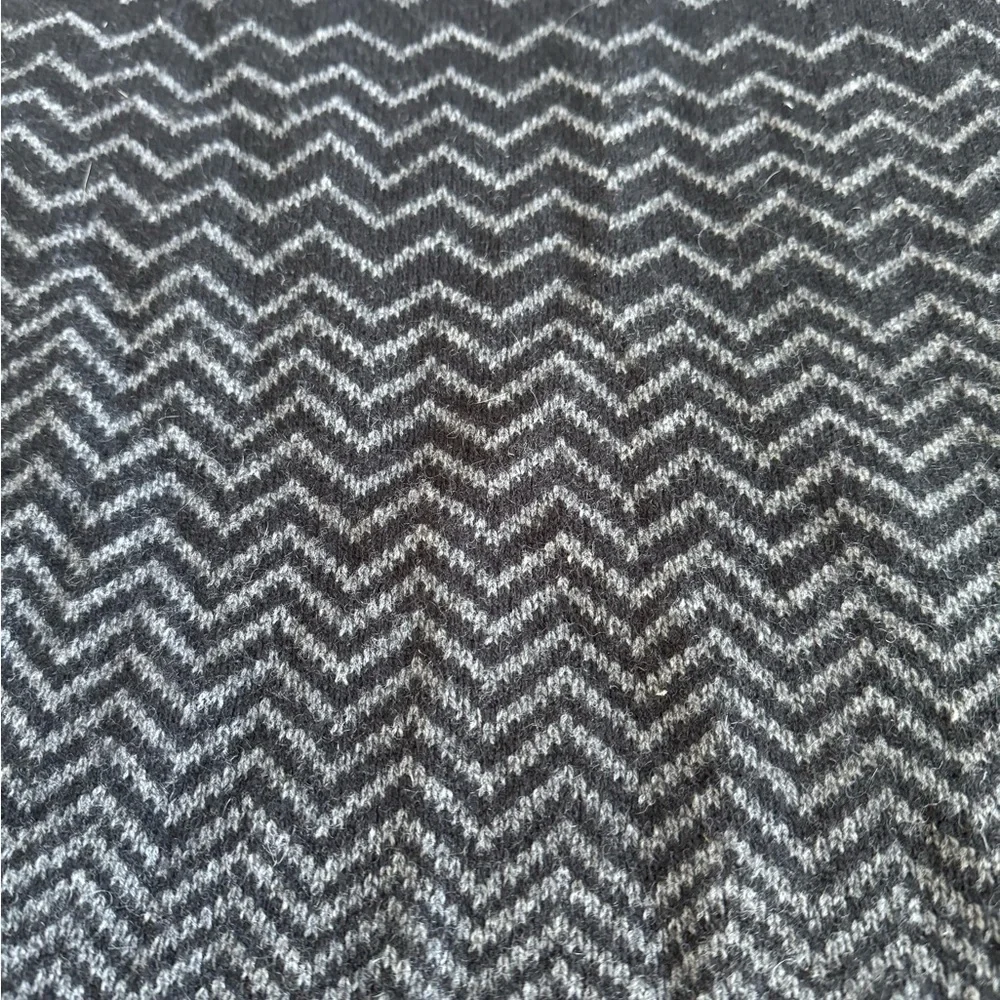 Halogen Black and Gray Chevron Scarf